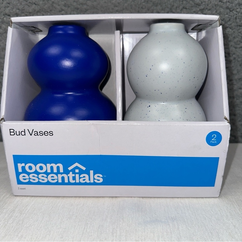 Room Essentials Home 2pk Bud Vases Blue White Speckle New - Picture 1 of 3